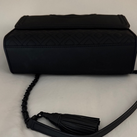 Tory Burch Black Quilted Crossbody Bag - Picture 2 of 6